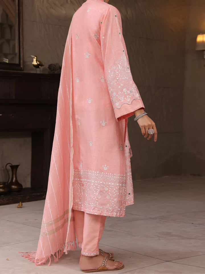 Rear view of the Almirah light pink suit, showcasing its elegant block-printed design – a must-have Pakistani suit online in Canada.