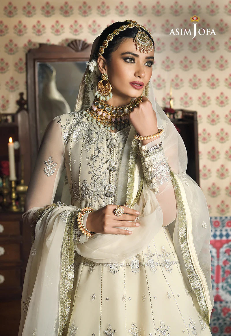 The Ivory Empress - Tarz-e-Mashriq