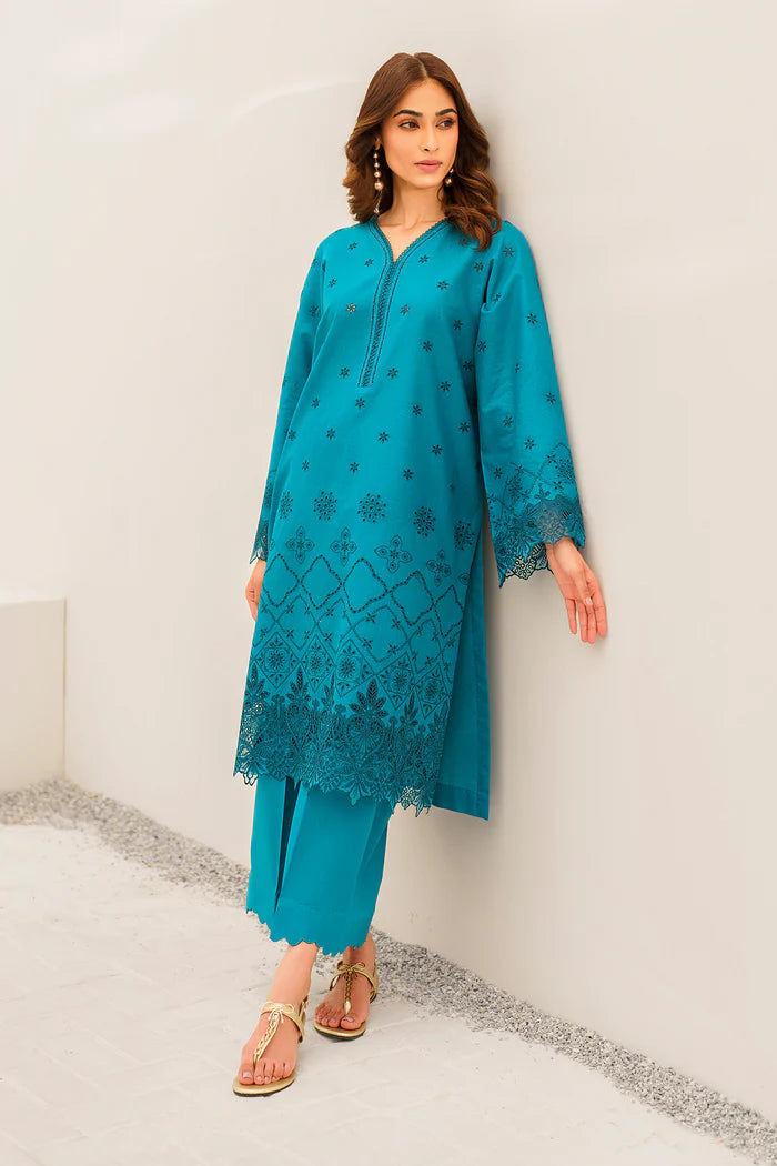 Pakistani suits Canada – Baroque’s sea green embroidered lawn outfit, ideal for elegant and sophisticated looks.