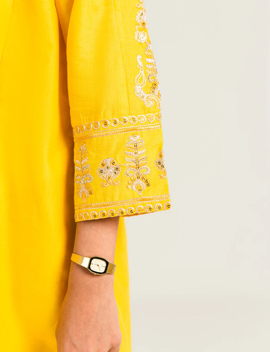 sleeves of Beechtree’s embroidered yellow kurta and trouser set, ideal for Pakistani suits Canada for kids.