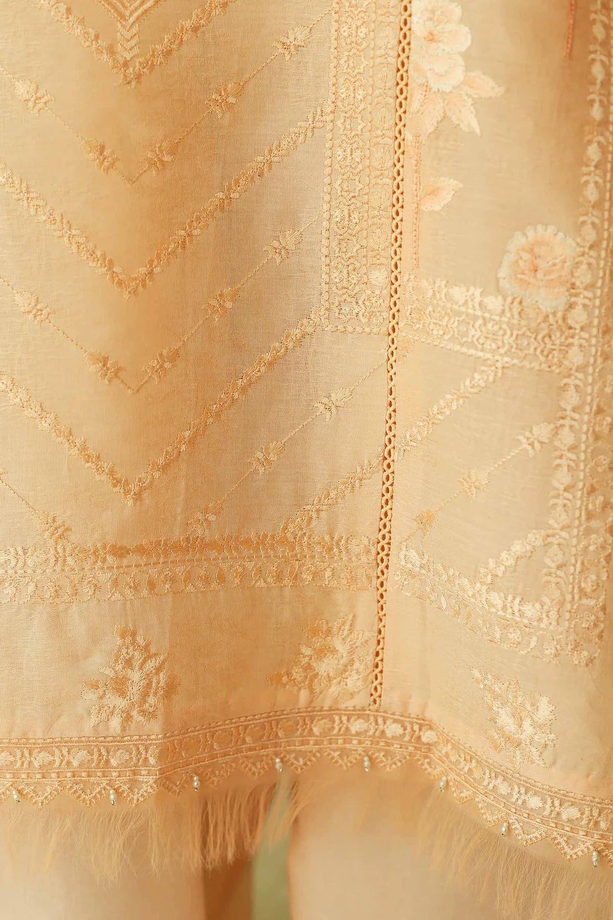 Zara Shahjahan Embroidered Lawn 3 Piece Suit - Tarz-e-Mashriq