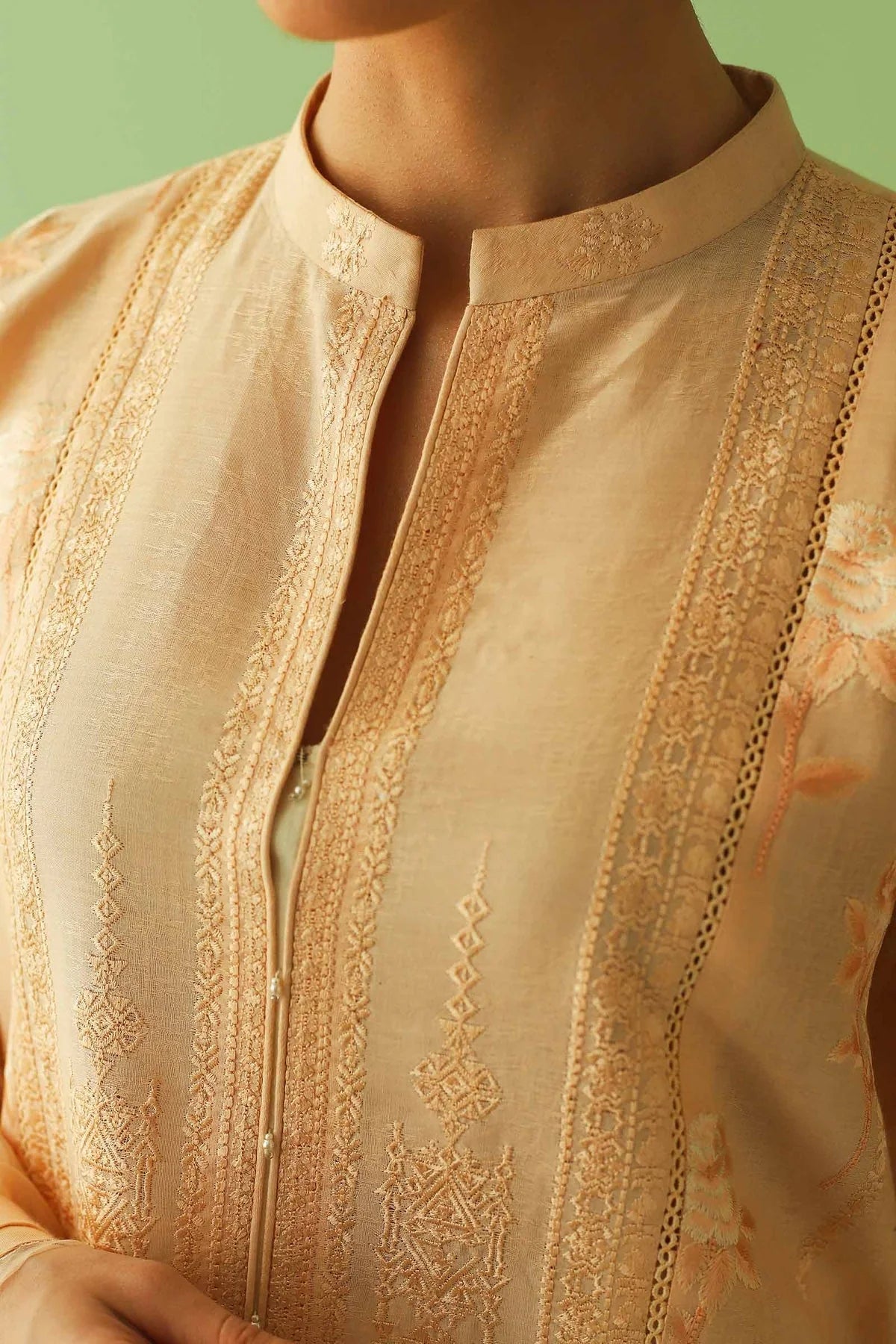 Zara Shahjahan Embroidered Lawn 3 Piece Suit - Tarz-e-Mashriq