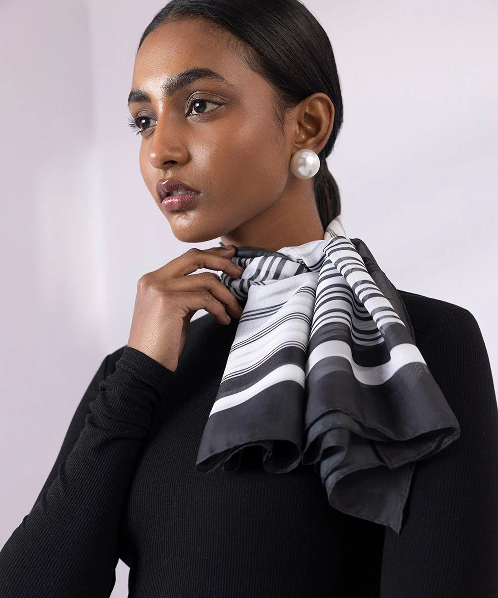 Brand Sapphire Printed Scarf - SAP-137 - Tarz-e-Mashriq