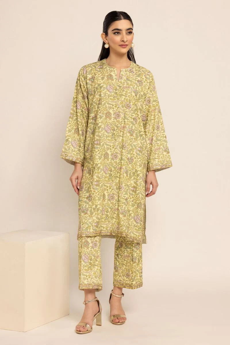 Shop Pakistani suits in Canada with this elegant Khaadi floral embroidered kurta, designed for casual elegance.