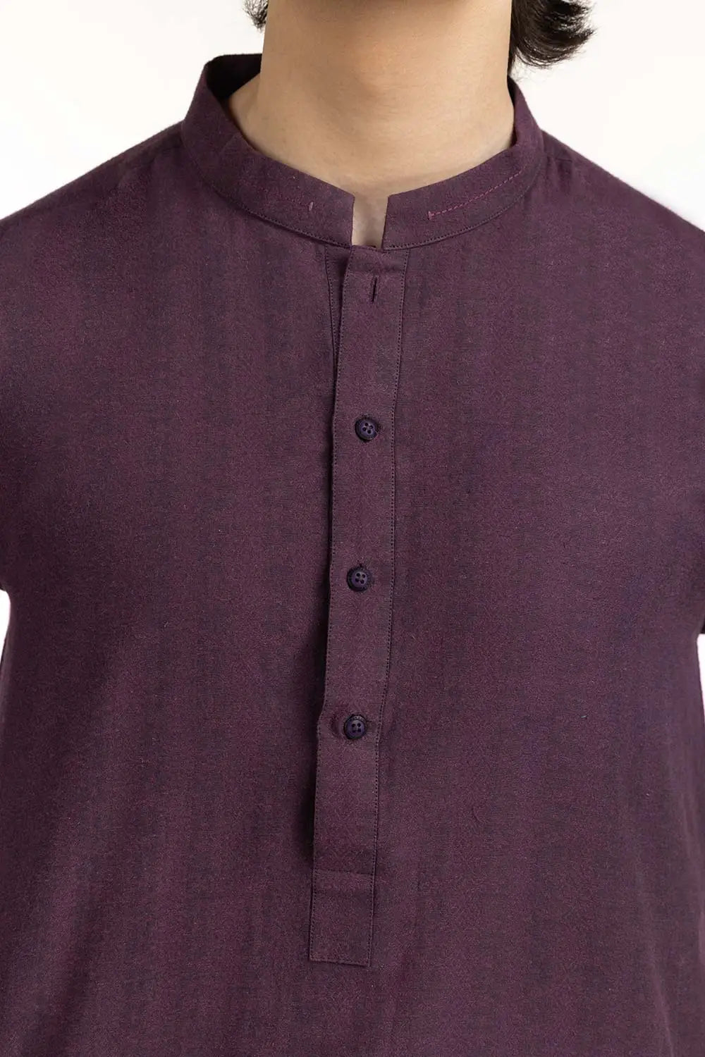 Detailed view of GulAhmed’s maroon kurta, showcasing its soft cotton texture – ideal for Pakistani suits for men in Canada.