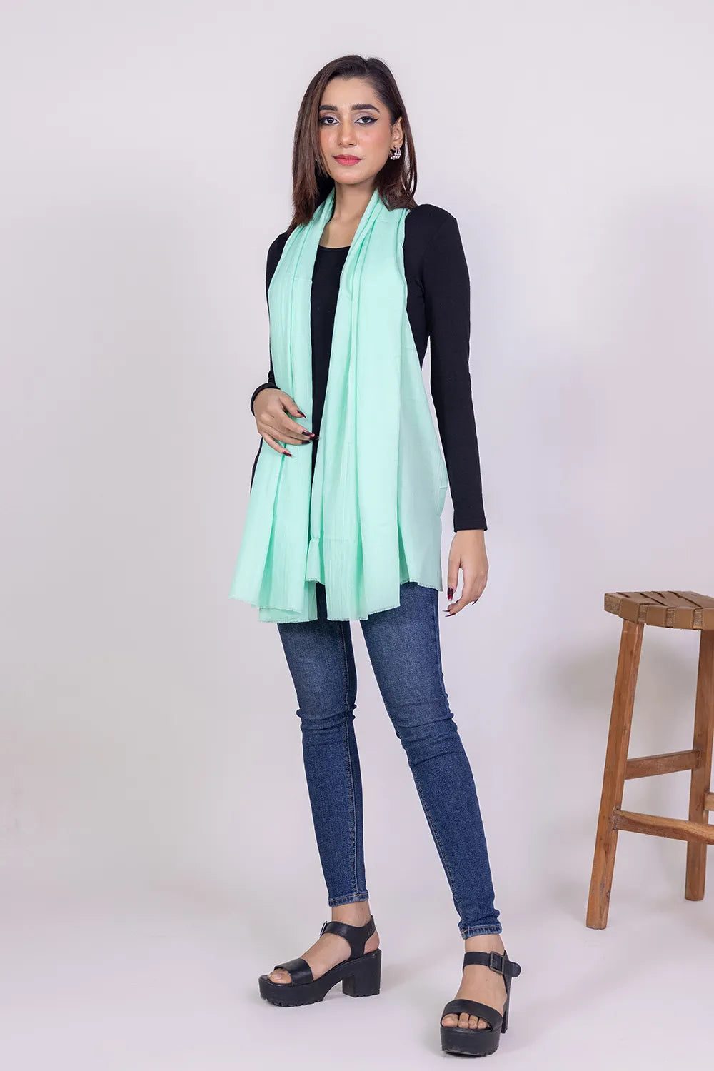 Brand GulAhmed - Solid Green Scarf - GUL-161 - Tarz-e-Mashriq