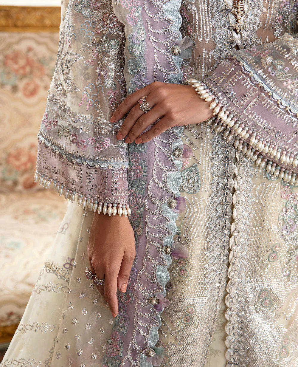 Glistening Silver Tilla - REP-108 - Tarz-e-Mashriq
