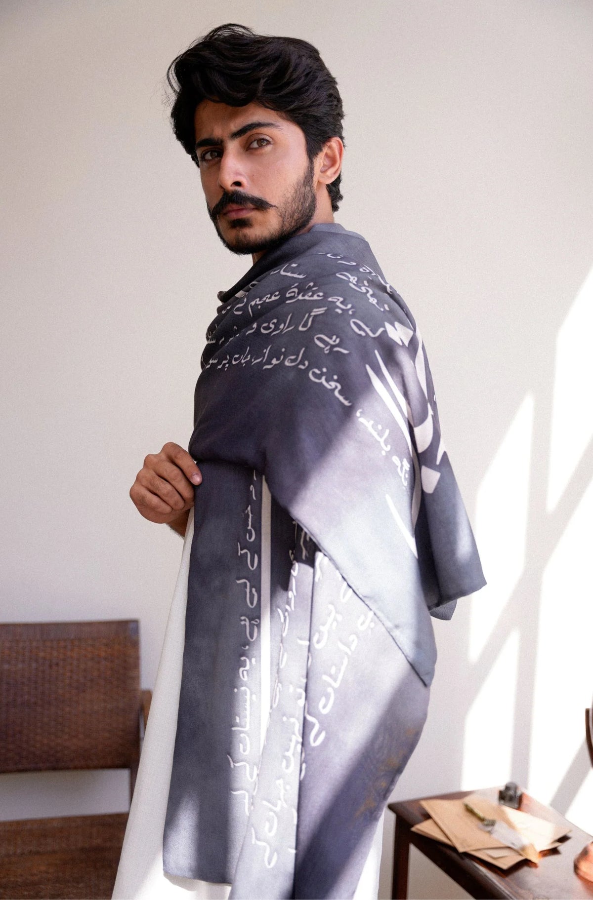 Brand Manto - Karvaan Stole | Men Collection - MTO-170 - Tarz-e-Mashriq
