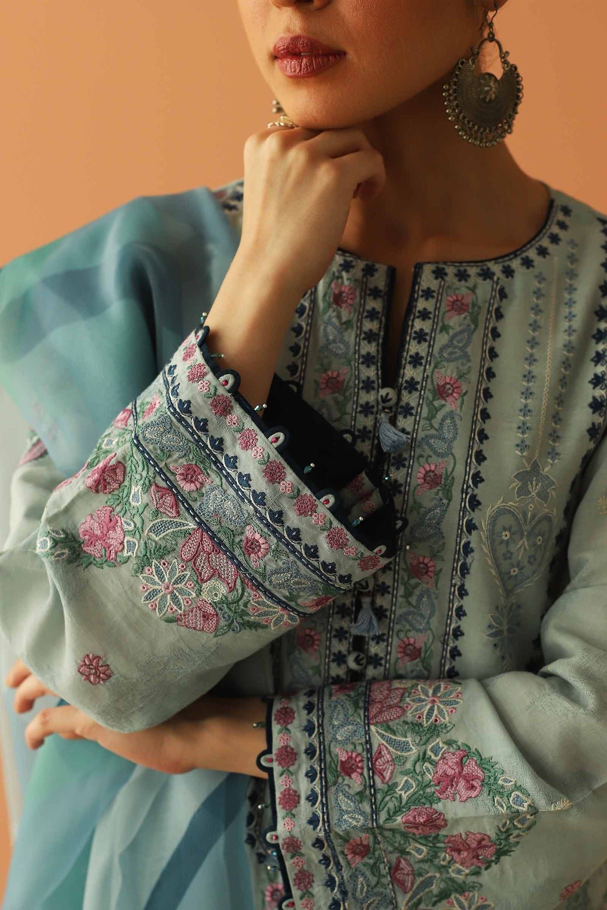 Pakistani top designers in Canada, Spanish grey embroidered jacquard suit by Brand Zara Shahjahan
