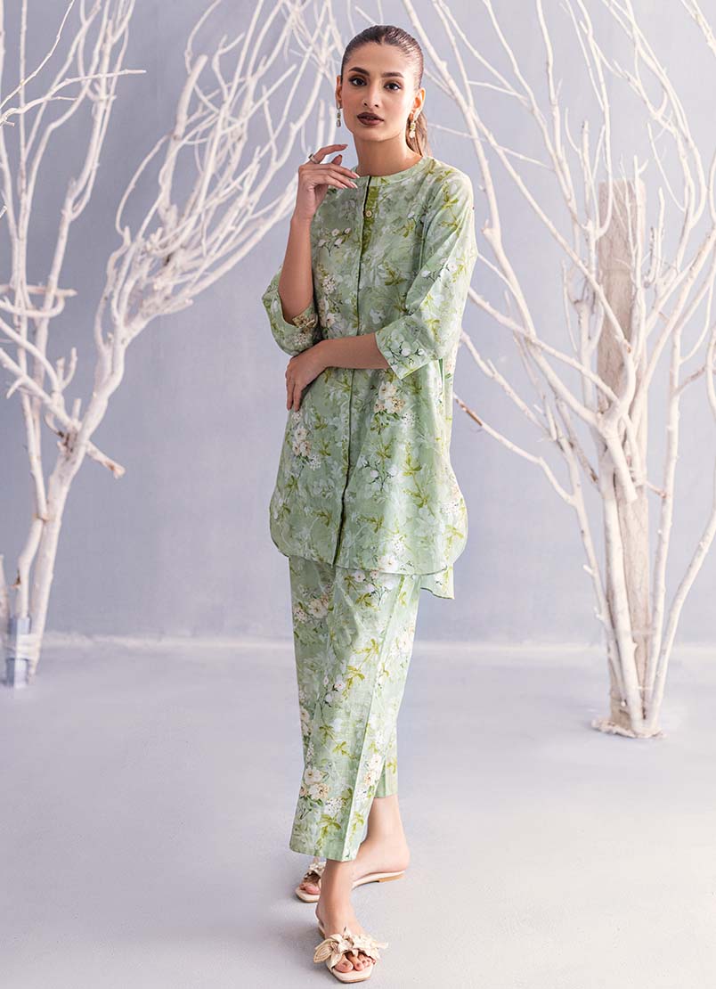 High-quality cotton texture of the light green Image co-ord set, blending comfort and elegance.