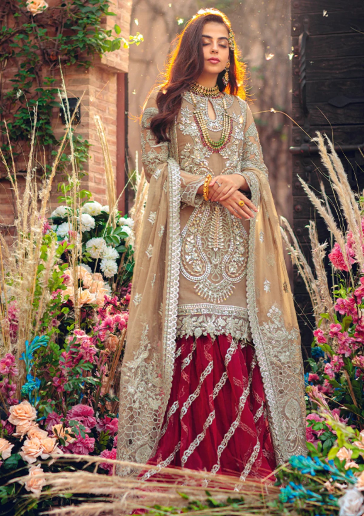 Traditional Pakistani clothes in Canada - Eclatant Luxu by Imrozia Light Taupe Chiffon 3-Pc Suit