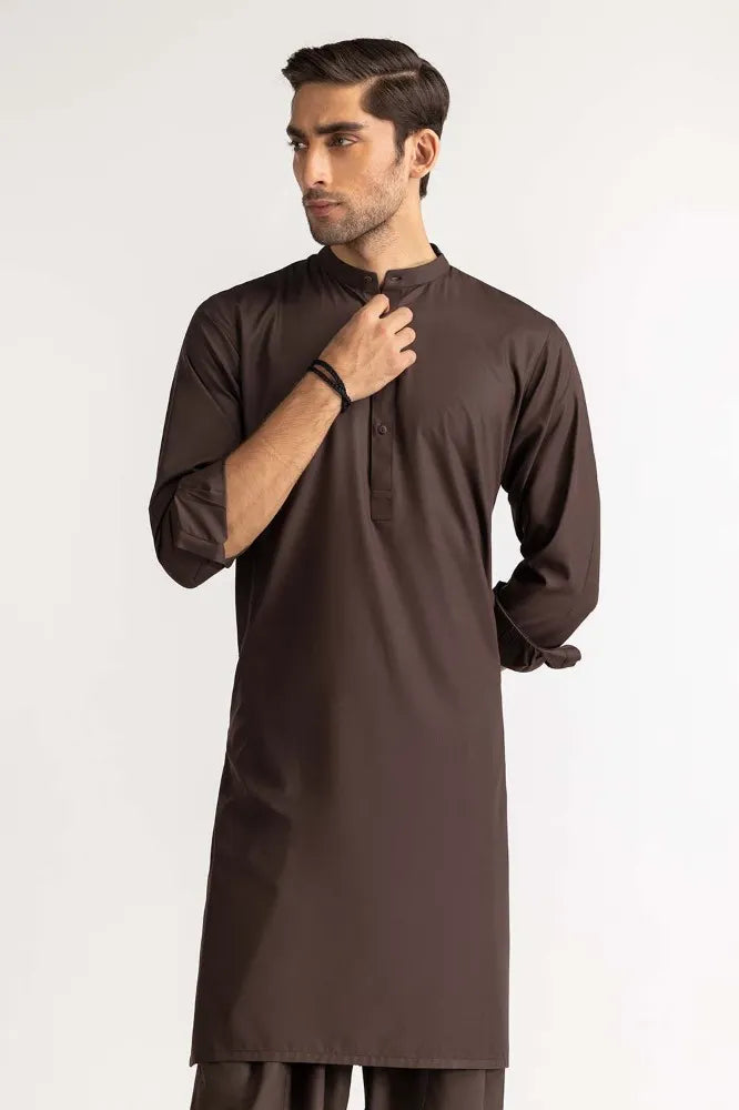 GulAhmed brown blended kurta shalwar – a refined choice for Pakistani suits online in Canada, crafted with premium blended fabric.