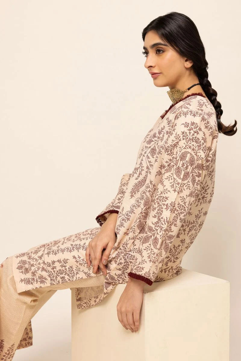 Shop cozy winter Pakistani suits in Canada with this Khaadi cotton kurta, perfect for casual wear.
