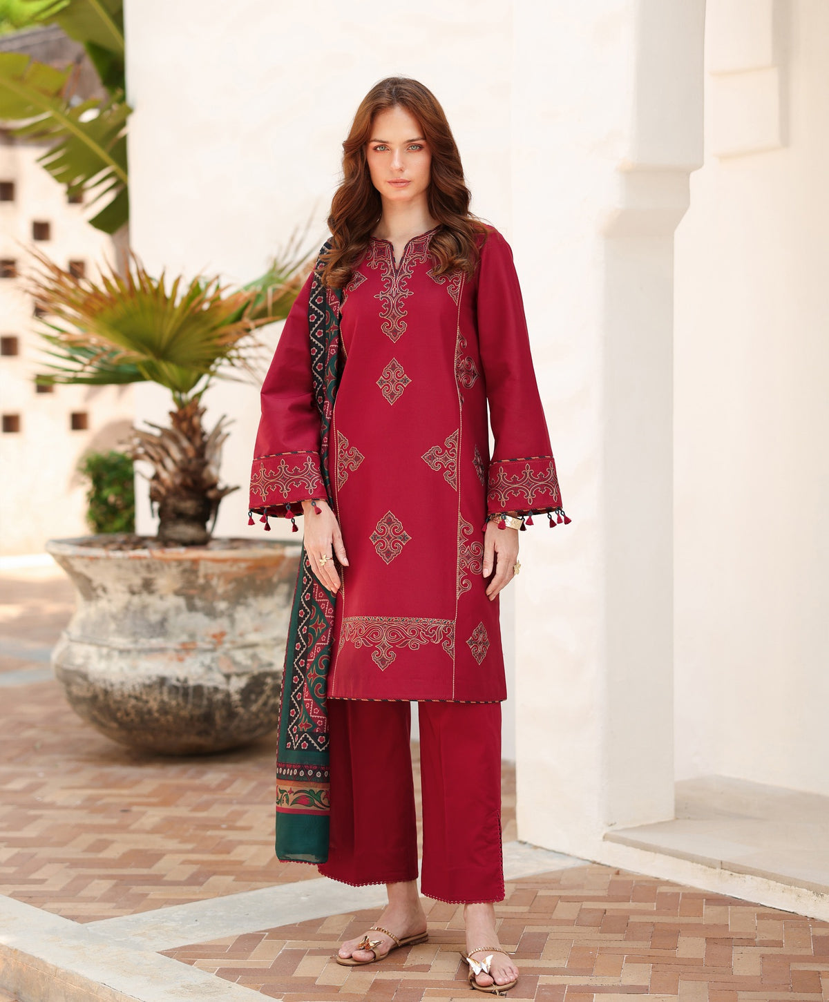 Woman standing front view arms relaxed – Jazmin JAZ-420 crimson gold Punjabi suit 3-piece – Pakistani suits online Canada