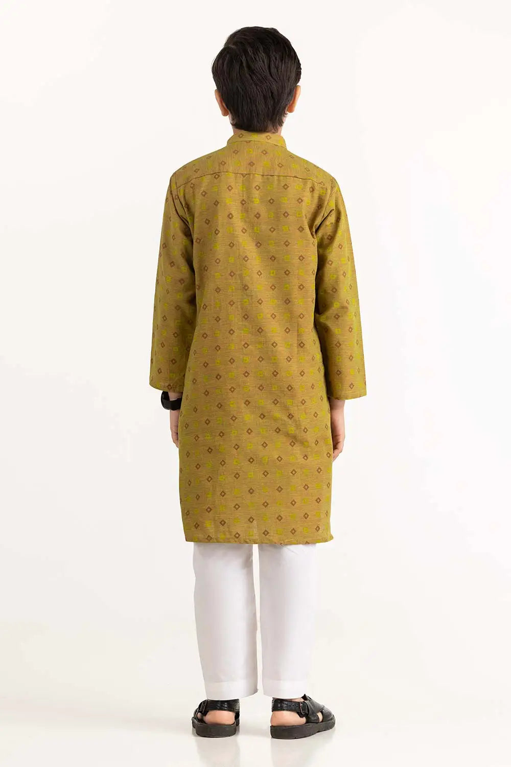 Backside of Gulahmed’s Aztec Gold kurta, highlighting intricate embroidery – the perfect Punjabi suit for kids.