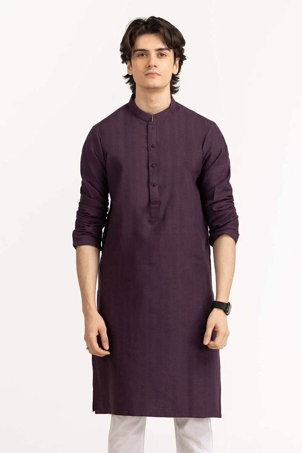 Maroon slim-fit kurta by GulAhmed – a stylish choice for Pakistani suits online in Canada, crafted from breathable cotton.
