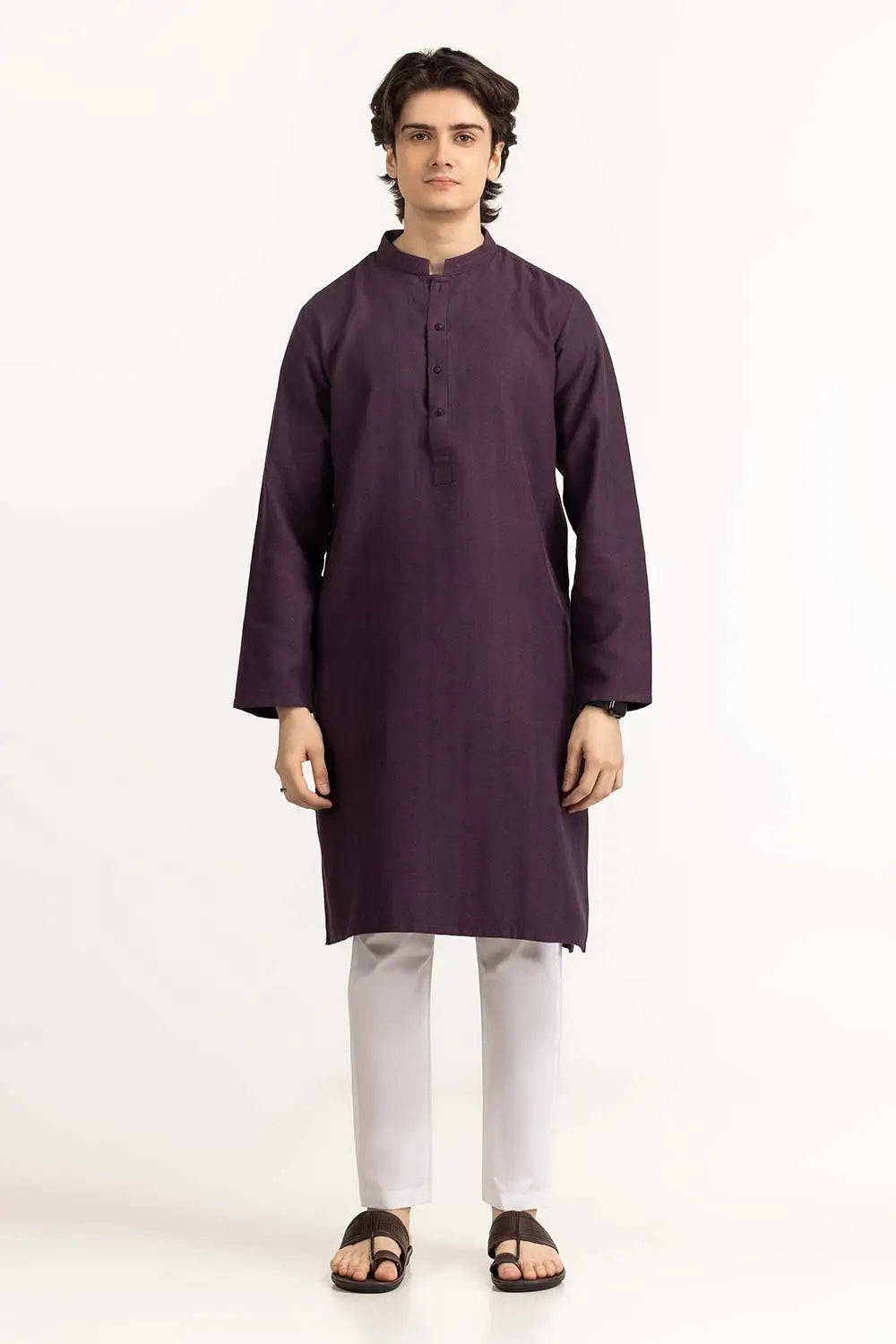 Side profile of GulAhmed’s maroon slim-fit kurta, a must-have addition to Pakistani suits for men in Canada.

