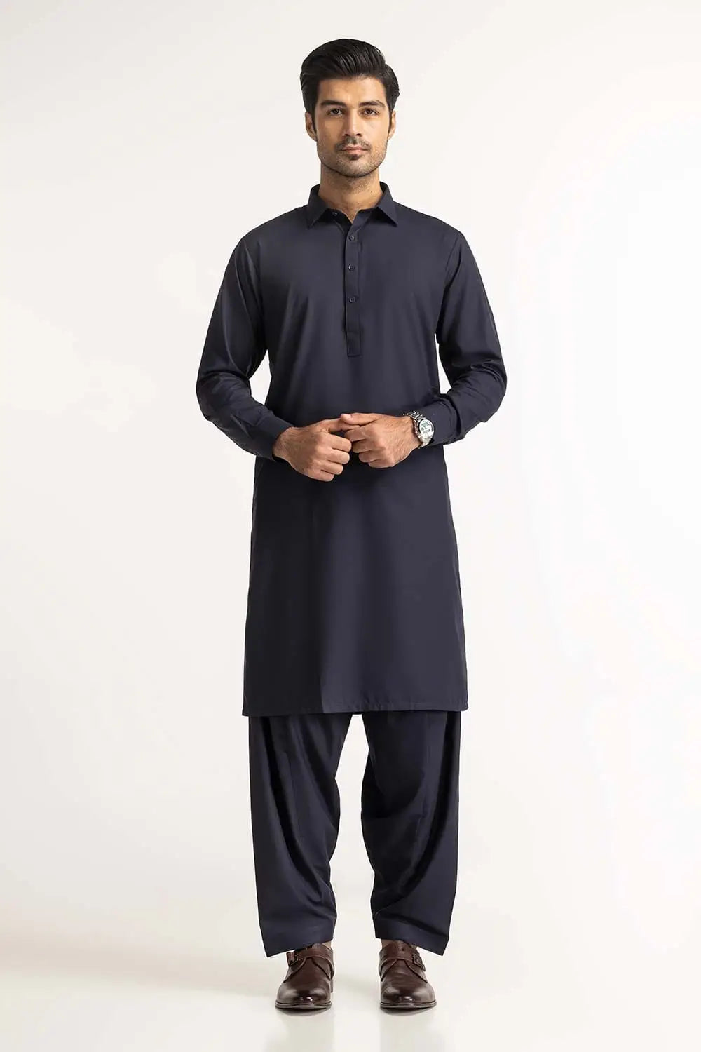 GulAhmed navy blue blended suit – a premium choice for Pakistani suits online in Canada, tailored for men’s fashion.