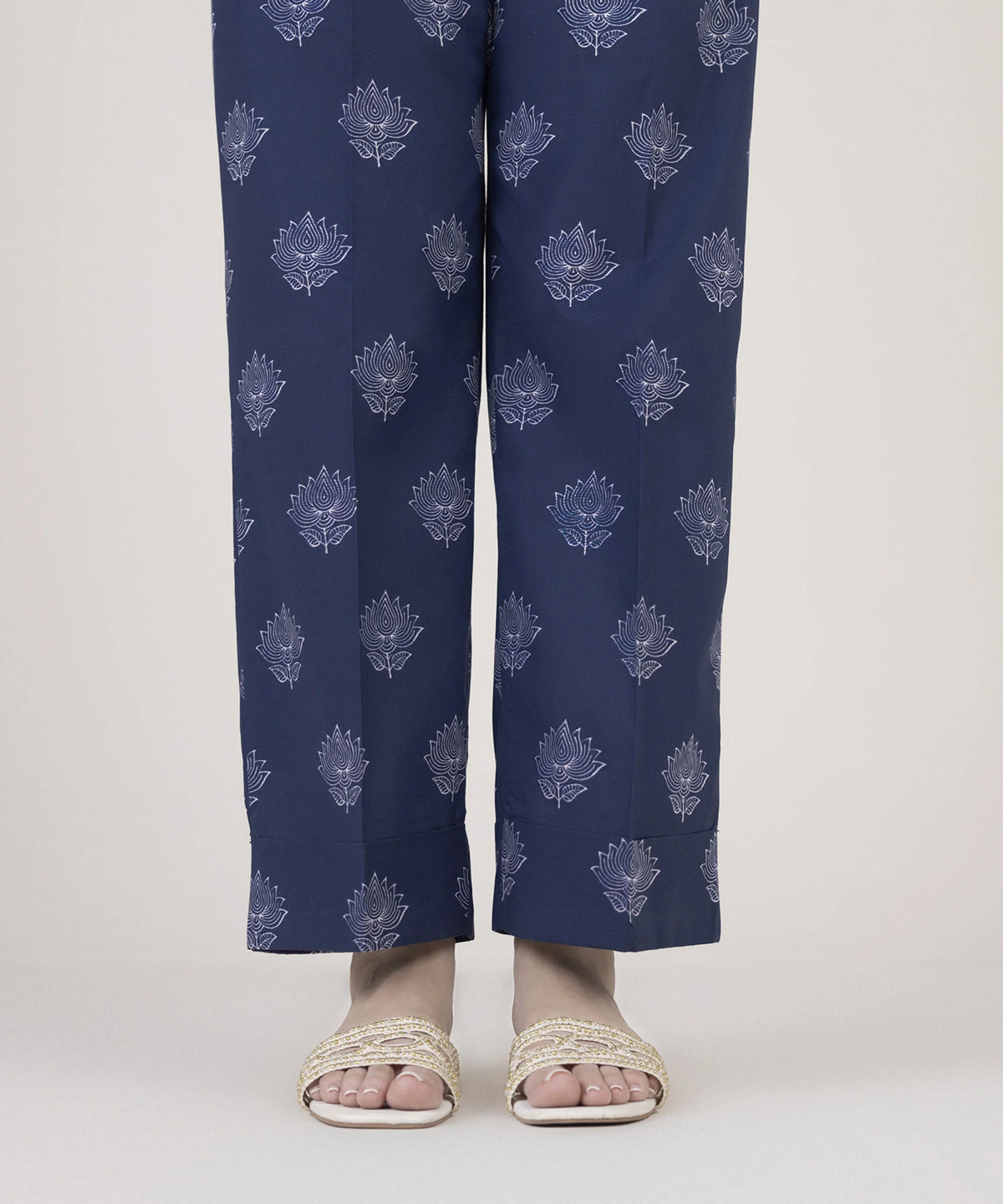 Woman standing front view Sapphire navy Pakistani suits Canada cambric straight pants lotus block print women