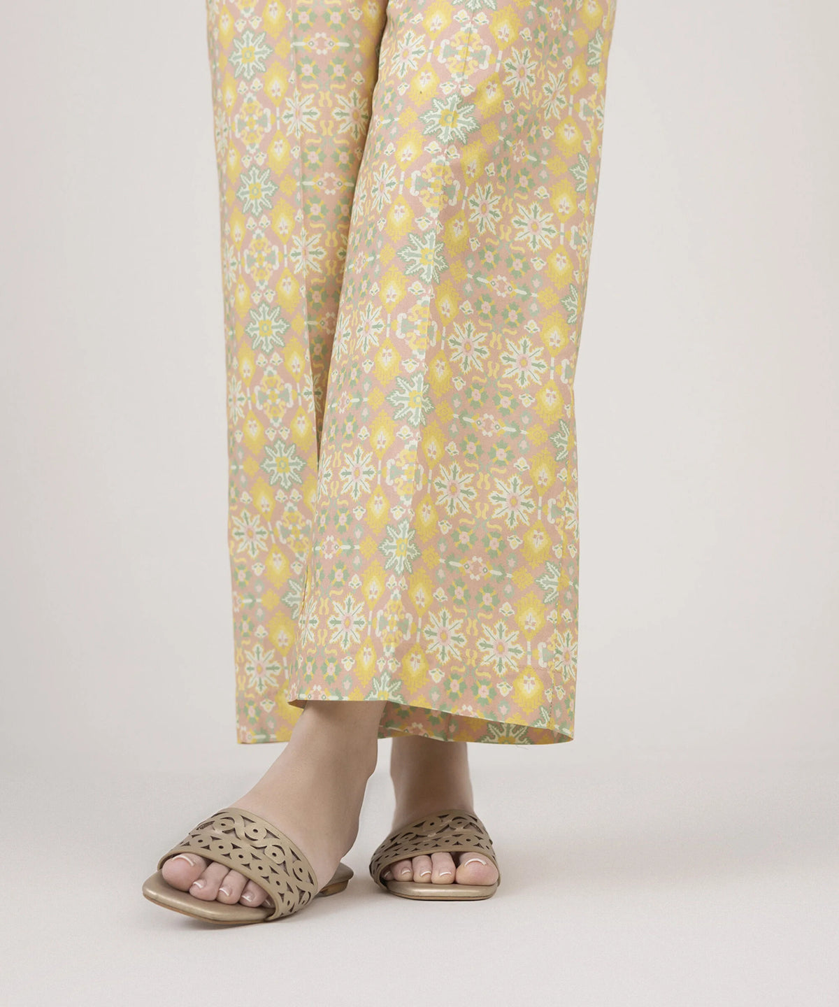 Woman side view mid-length Sapphire printed cambric culottes geometric tile print side slit – Pakistani suits Canada