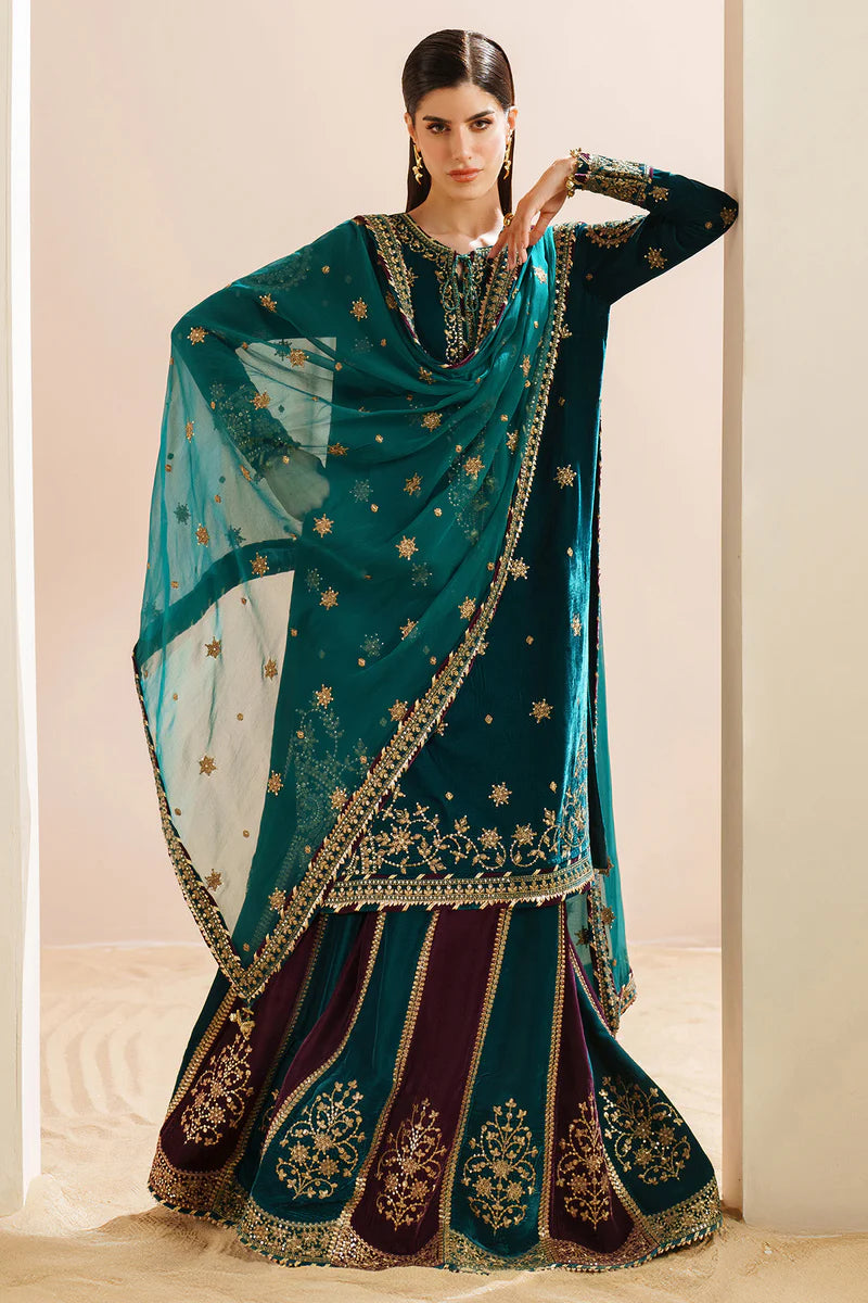 Jazmine 3-Piece Embroidered Velvet Formal Suit Three-Quarter Angle – JAZ-381 – Tarz-e-Mashriq